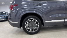 Hyundai SANTA FE 1.6 TGDi Plug-in Hybrid Ultimate 5dr 4WD Auto Estate